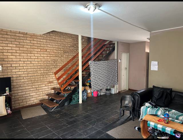 3 BEDROOM APARTMENT FOR SALE IN PRETORIA CENTRAL
